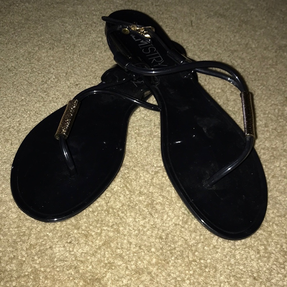 Chemistry Black with Gold Sandals